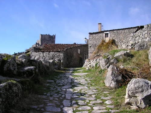 El Templario y la serpiente del Castillo de Trevejo