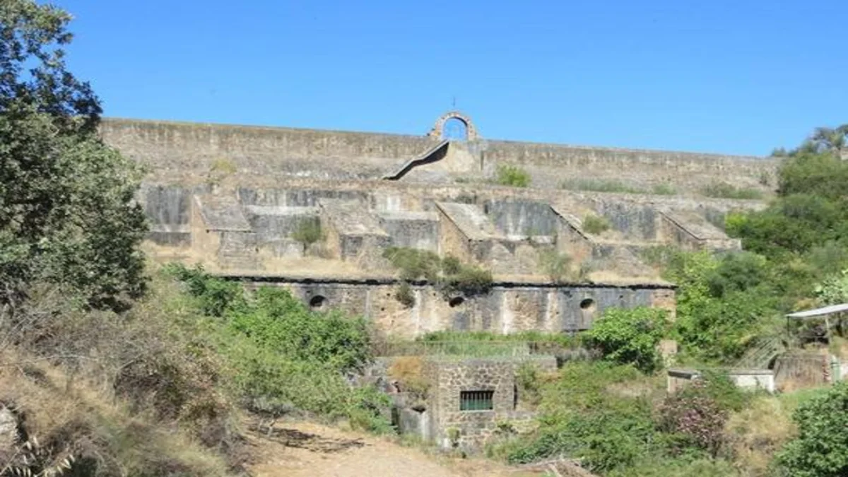 Encuentran el cuerpo sin vida de una mujer de 66 años en el pantano de La Albuera